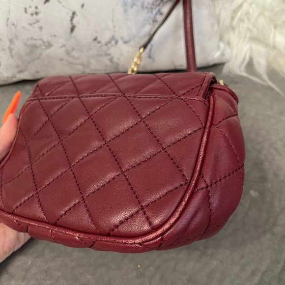 Small Burgundy Michael Kors Crossbody Purse❤️ - Picture 6 of 8